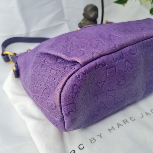 Marc Jacobs monogram leather hobo in grape purple - Picture 7 of 12